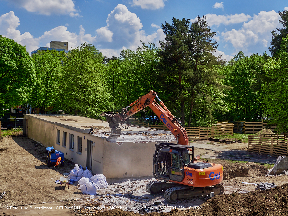 10.05.2022 - Baustelle am Haus für Kinder in Neuperlach